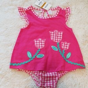 🎉 NWT 0-3mo Tulip dress onesie